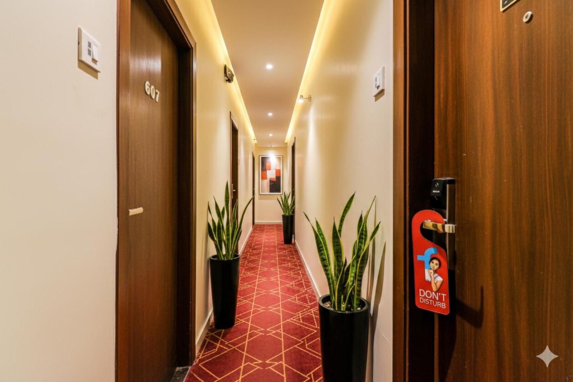 Fabhotel Ascot International - Nr Mumbai International Airport — Photos 1